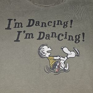 Peanuts Sweatshirt Snoopy Dancing Size Medium